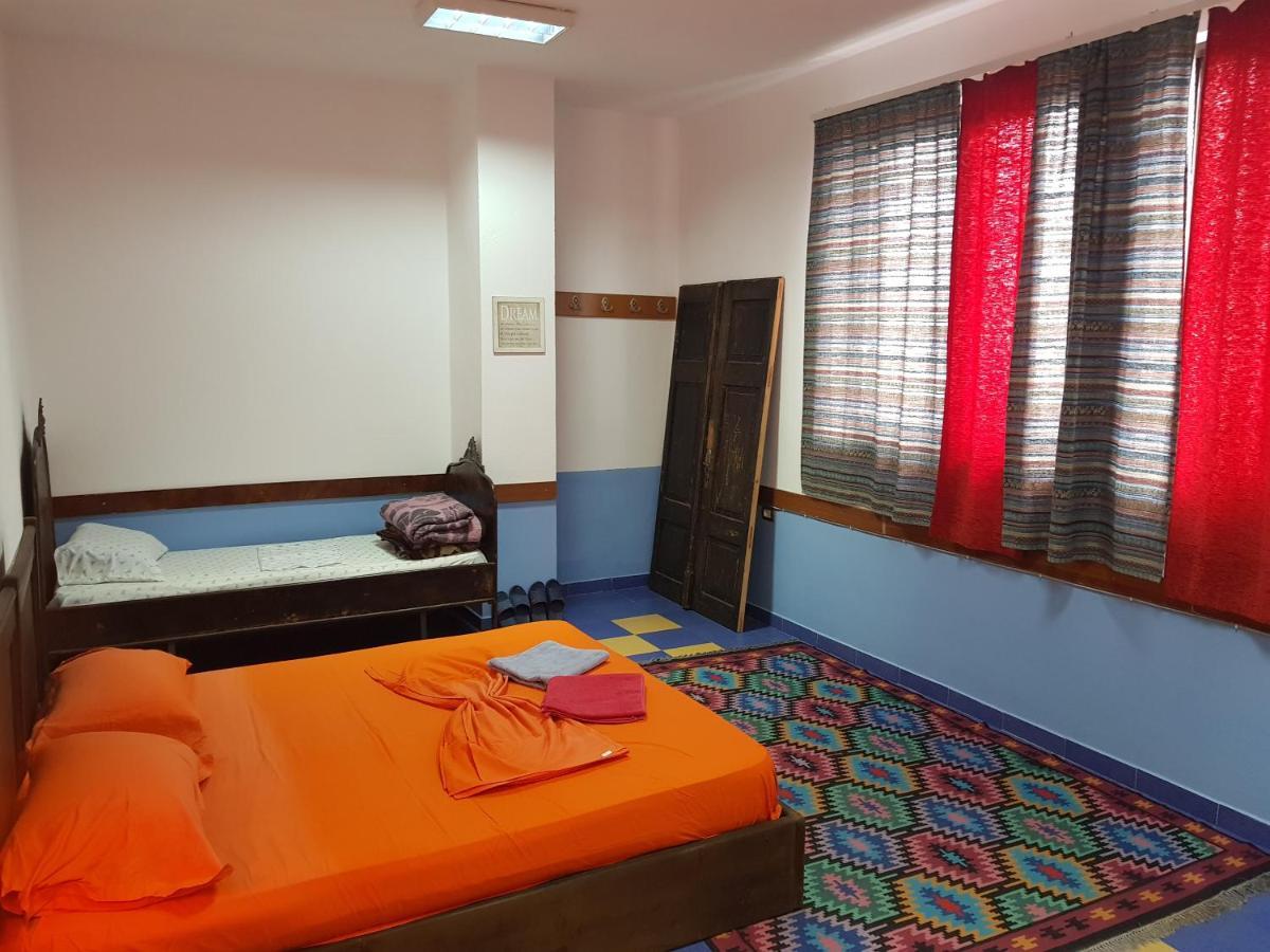 Home Hostel ชโคเดอร์ ภายนอก รูปภาพ