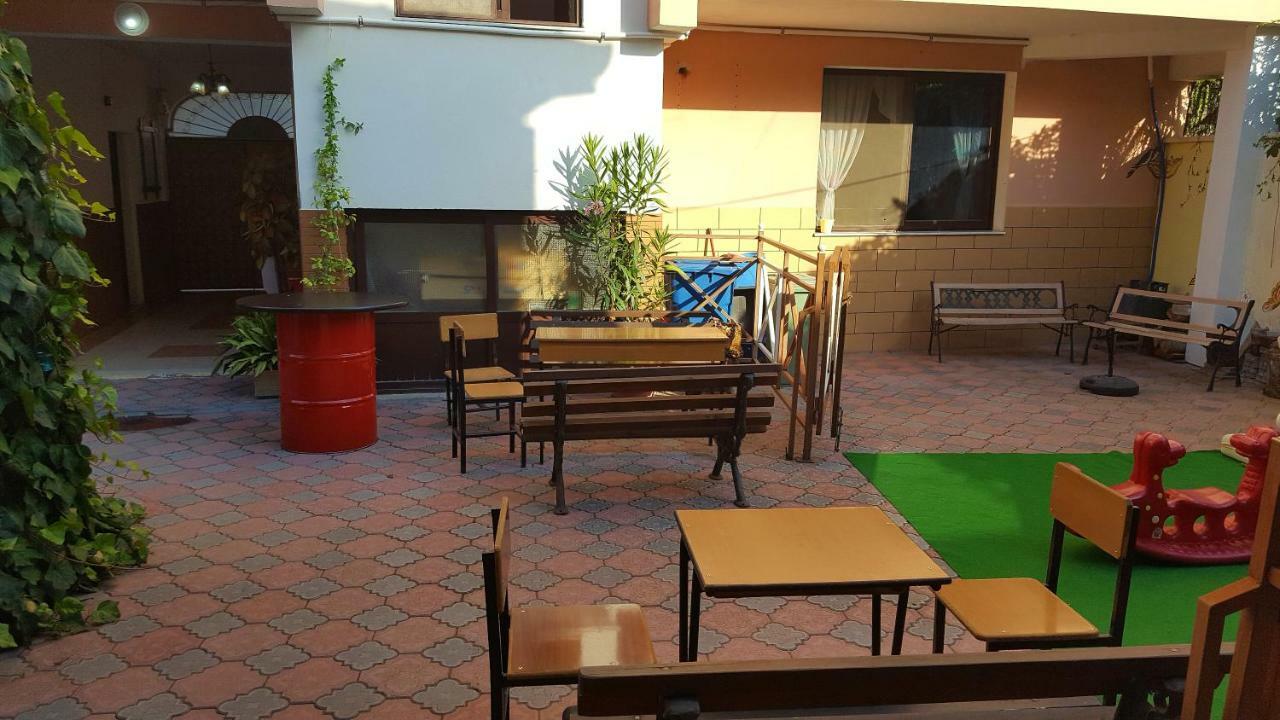 Home Hostel ชโคเดอร์ ภายนอก รูปภาพ