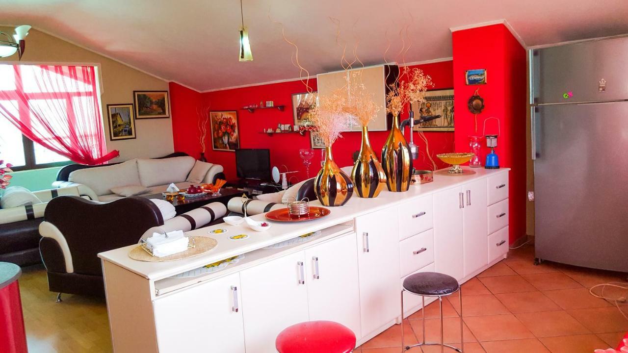 Home Hostel ชโคเดอร์ ภายนอก รูปภาพ