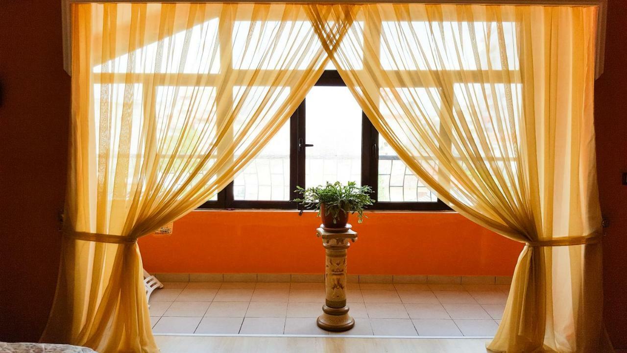 Home Hostel ชโคเดอร์ ภายนอก รูปภาพ